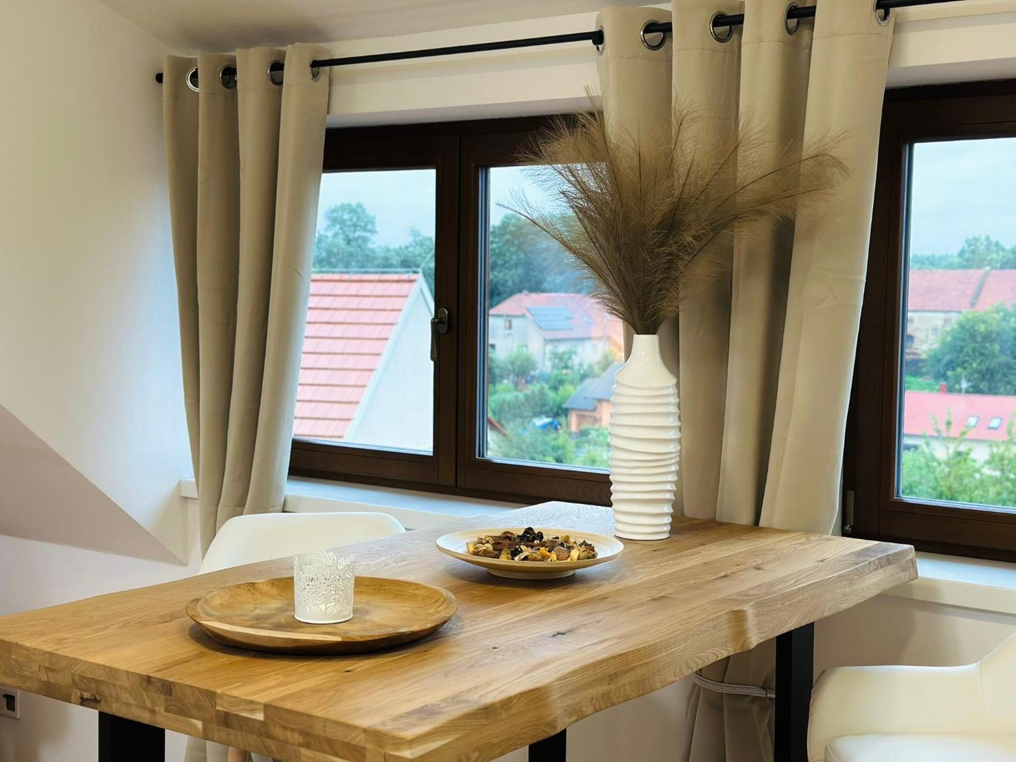 Studio Kralovice Apartment Prag Exterior foto